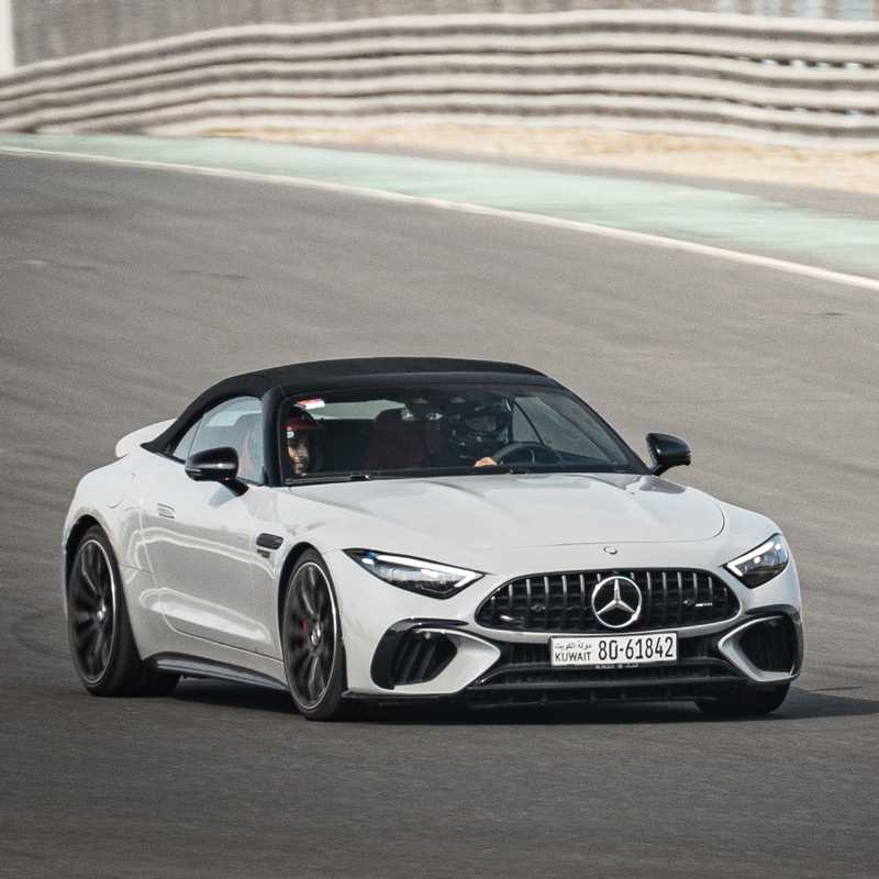  الملا أوتوموبيلز تنظم AMG Track Days في حلبة الكويت لرياضة المحركات KMT