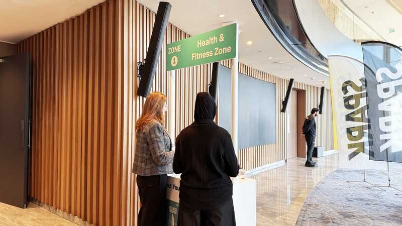  الوطني يطلق مبادرة أسبوع الصحة والعافية لموظفيه