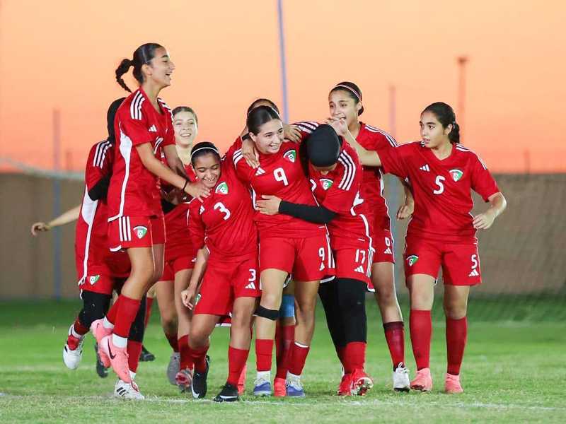 «أزرق الناشئات» يفوز على «بيراميدز» المصري