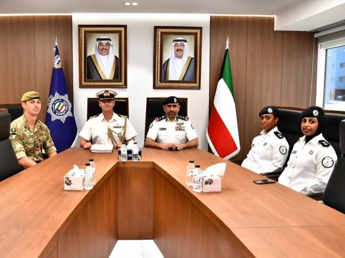 ابتعاث أول 3 عناصر نسائية للالتحاق بالكلية البحرية الملكية البريطانية