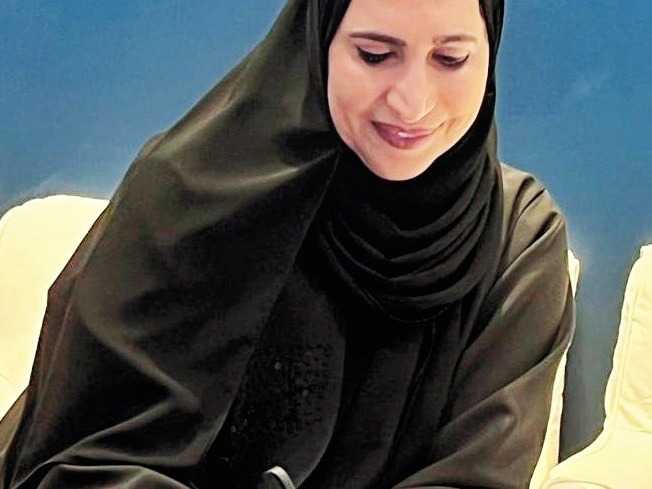 رواية زعفرانة.. نسيج الذاكرة والهوية في الأدب الخليجي المعاصر
