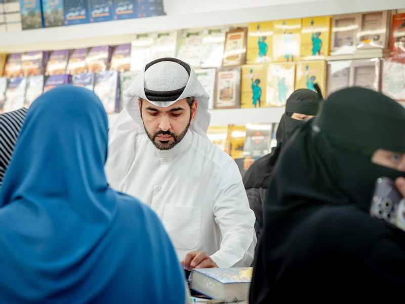  البصيص: «كتاب الرياض» الأفضل في تاريخ المعارض .. من حيث التنظيم والتنوّع والحضور الجماهيري اللافت