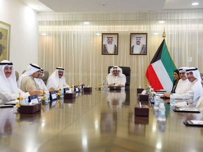 العبدالله يوجه ببدء التوقيع على عقود تنفيذ مشاريع تنموية كبرى مع حكومات 