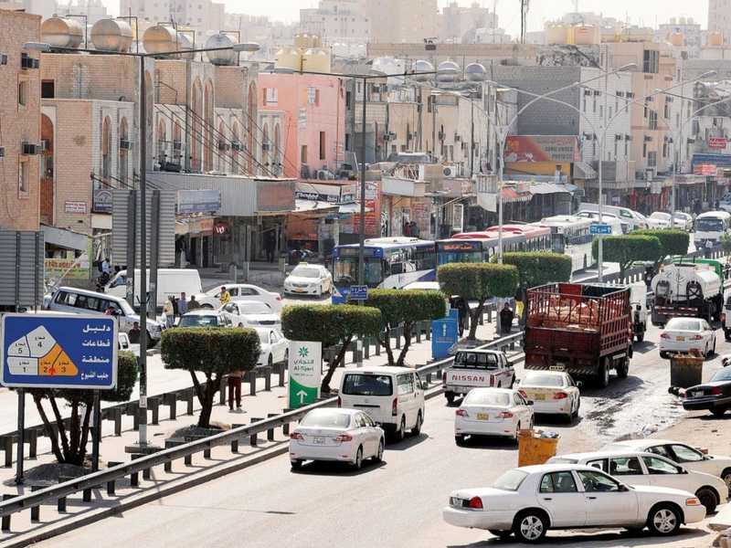 «البلدية» تبدأ بإزالة 67 بيتاً آيلاً للسقوط في جليب الشيوخ.. الإثنين