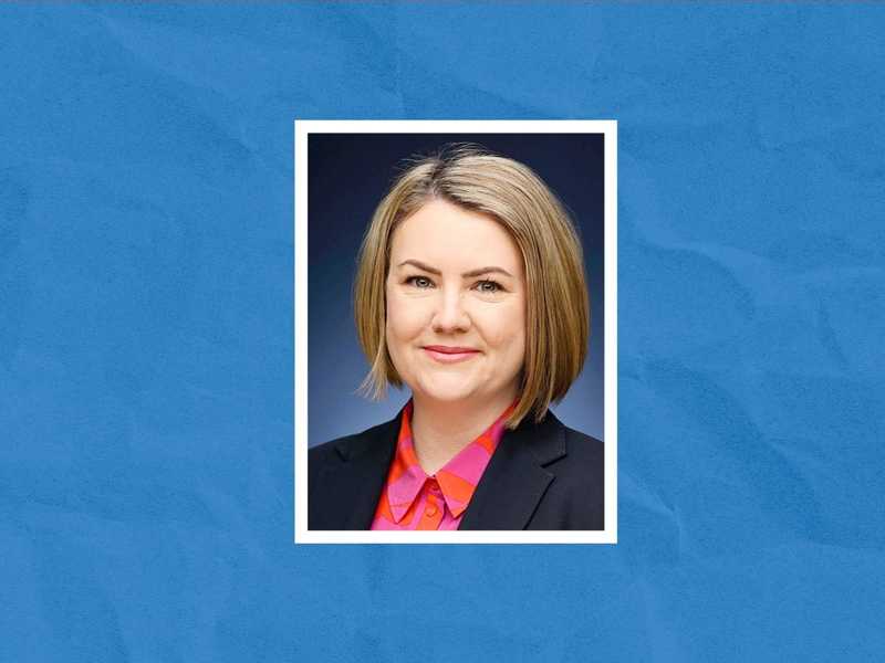 سفيرة أستراليا تكتب: تحدّيد السن لاستخدام وسائل التواصل في أستراليا يعزّز قيم الأسرة