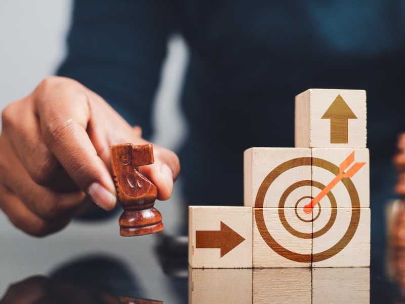 معظم العائلات الثرية تفقد ثروتها خلال 3 أجيال فقط