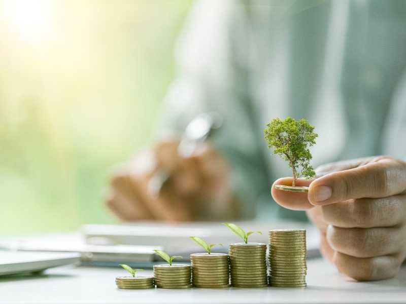 «المركز»: الاقتصاد الكويتي يستعيد زخمه