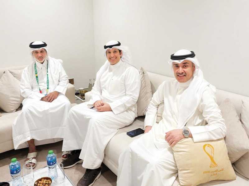 وزير الشباب يشيد باستضافة الدوحة لكأس العرب