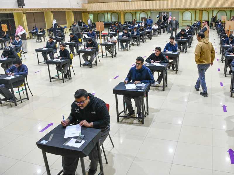 33.4 الف طالب بالصف الـ12 يبداون اختبارات نهايه الفصل الاول