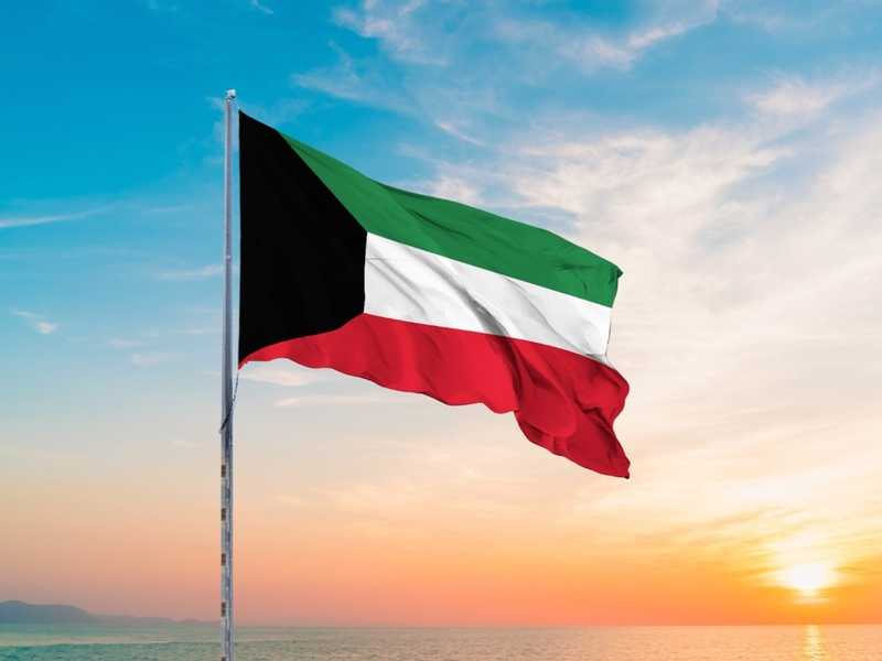 الكويت تدعو اليمنيين إلى التهدئة والحوار