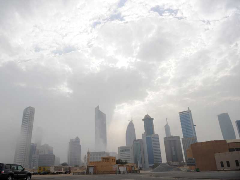 الأرصاد الجوية: طقس بارد ورياح نشطة مثيرة للغبار