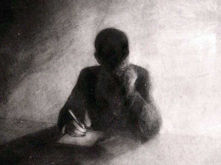 المسافة بين الحبر والنبض .. رحلة النص من المهارة إلى الإلهام