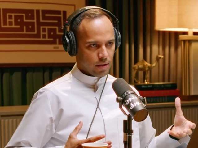 «بدون ورق».. أفضل «بودكاست» في الشرق الأوسط وشمال أفريقيا