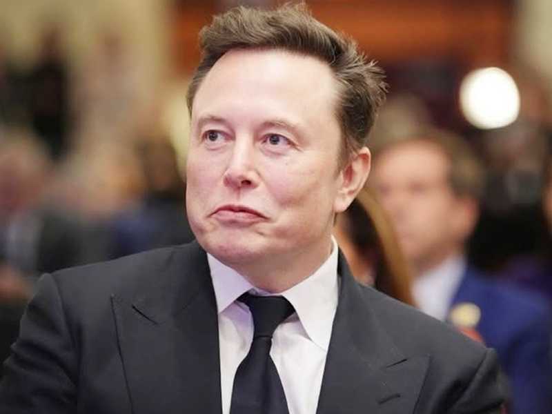 ثروة إيلون ماسك تقفز إلى 749 مليار دولار