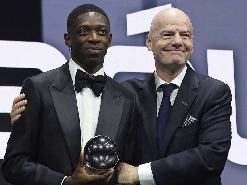 ديمبيلي يتوج بجائزة The BEST كأفضل لاعب في العالم 2025