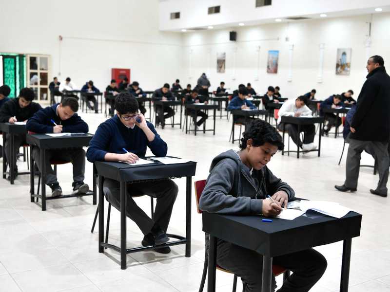 طلبة الطفين الـ10 والـ11 يختتمون اختبارات الفصل الدراسي الأول