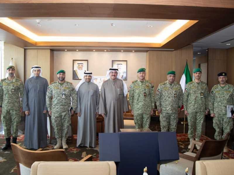 وزير التربية ووكيل الحرس الوطني يبحثان برامج تربوية وتوعوية موجهة للطلبة