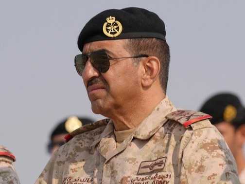رئيس الاركان يتفقد هيئه التعليم العسكري ولواء المغاوير 25 ومدفعيه القوه البريه