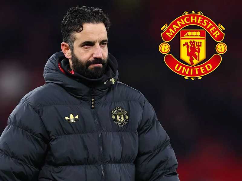 مانشستر يونايتد يقيل مدربه البرتغالي روبن اموريم