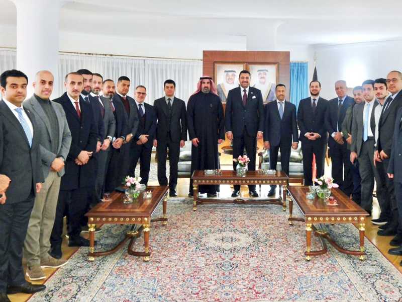 وزير الدفاع: تعزيز العمل الدبلوماسي  لخدمه المصالح المشتركه