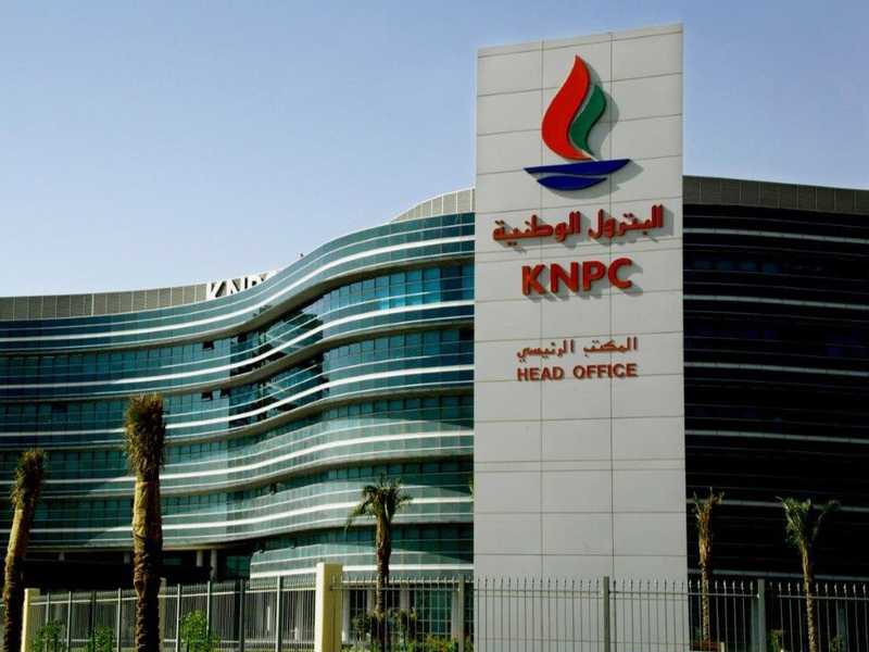  «البترول الوطنيه»: ليس هناك ما يدعو للقلق او التدافع علي محطات الوقود