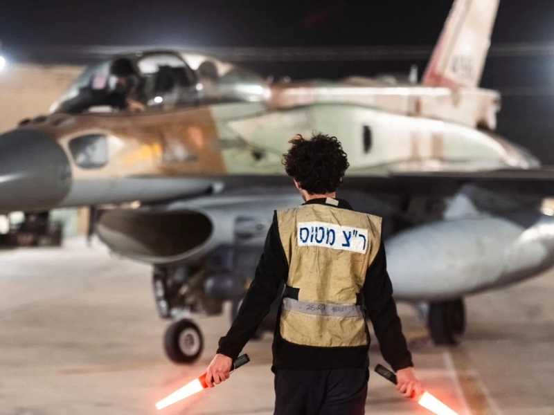 جيش الاحتلال: 200 طائره شاركت في اكبر طلعه هجوميه لسلاح الجو علي الاطلاق