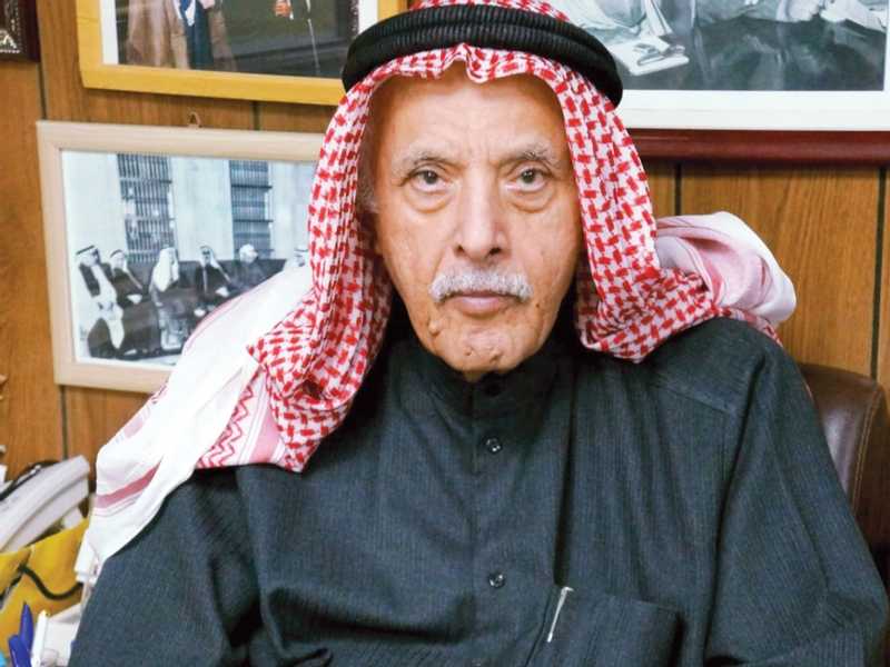 ديوان الغنيم.. تعزيز ثقافه الحوار والتواصل بين الاجيال