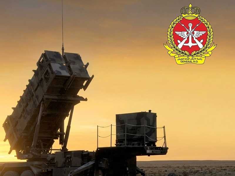 الدفاعات الجويه الكويتيه تتصدي حاليا لهجمات صاروخيه وطائرات مسيره معاديه