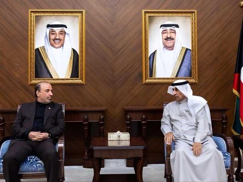 الكويت تطالب ايران بوقف الاعمال العدائيه فورا