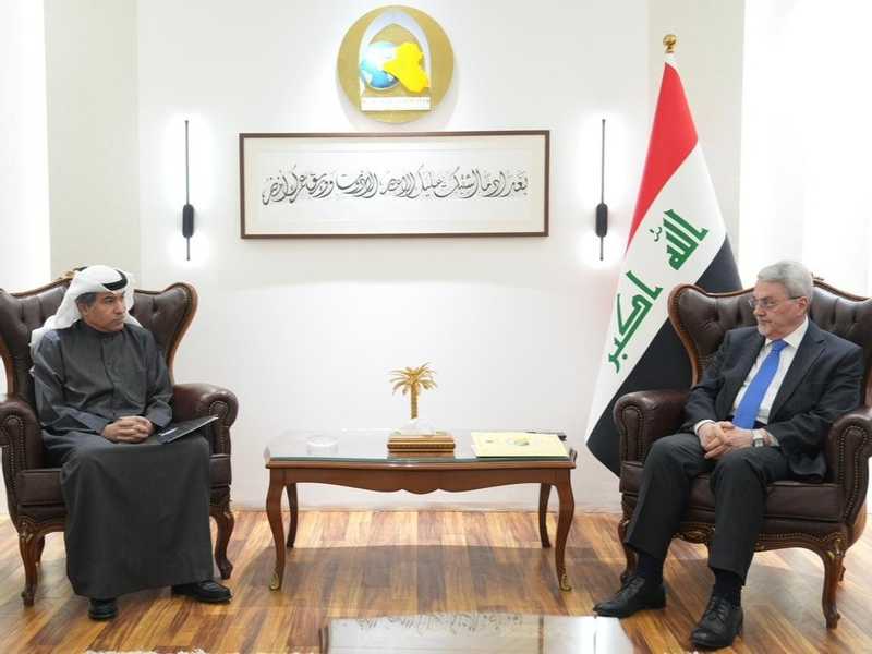 الكويت تطالب الحكومه العراقيه بوضع حد لاستهدافات من اراضيها