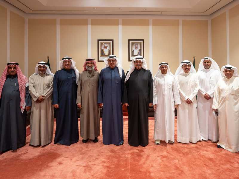 رئيس الوزراء: دعم كامل لكافه التدابير المتخذه للحفاظ علي استدامه الخدمات الحيويه