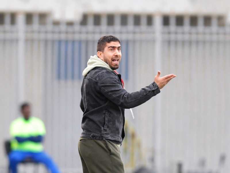 فراس الخطيب يعلن رحيله عن الفحيحيل نهايه الموسم