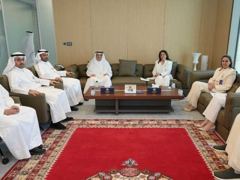 الفارس واعضاء «نزاهه» قدموا اقرارات الذمه لـ«الاعلي للقضاء»