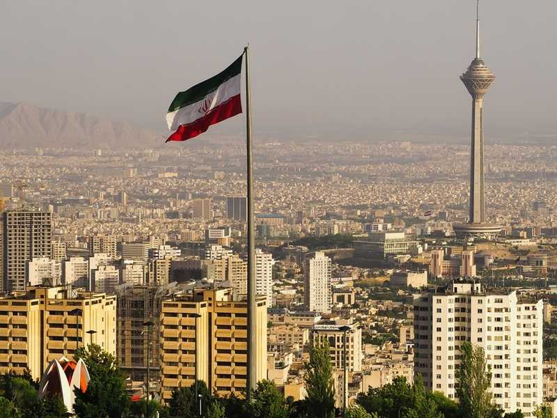 الحرس الثوري يواصل اكاذيبه وينكر استهداف الكويت والسعوديه