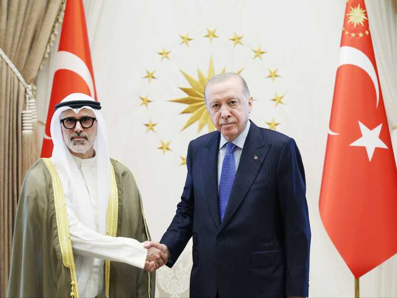 وزير الخارجيه يسلم الرئيس التركي رساله خطيه من سمو الامير