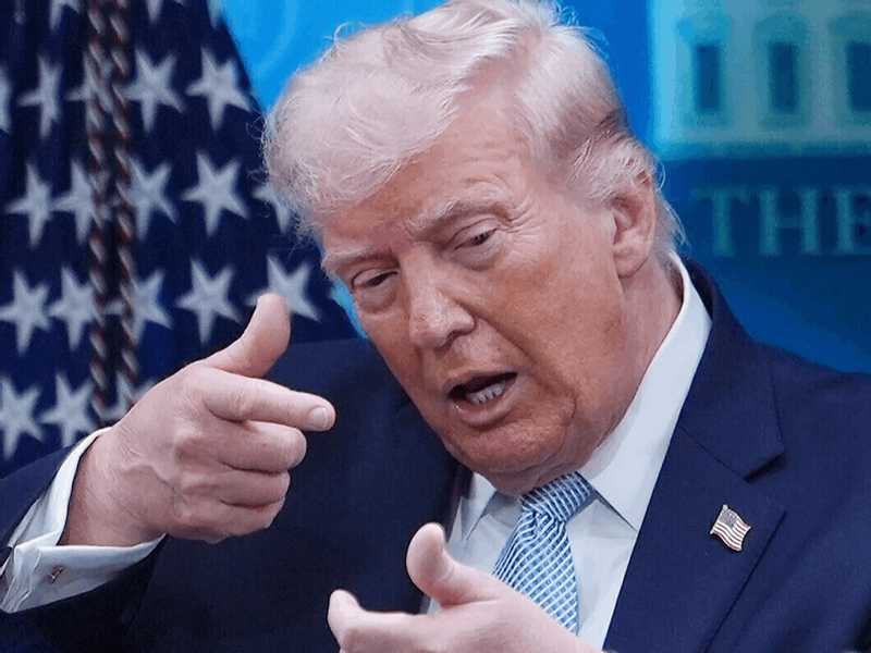 ترامب: اذا انتهت مده وقف اطلاق النار مع ايران سينفجر الكثير من القنابل