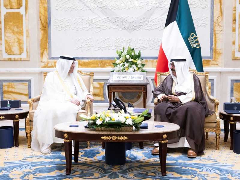 سمو الامير يستقبل الامين العام لمجلس التعاون الخليجي