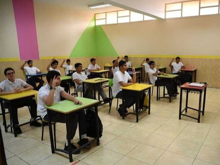 وزاره التربيه تعدل مواعيد الدوام لطلبه المرحله الثانويه