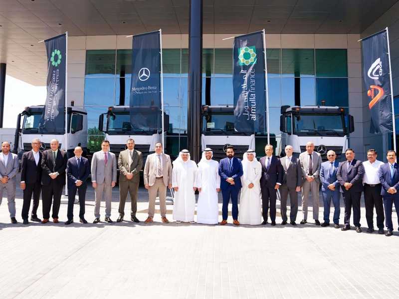 «الملا اوتوموبيلز» تسلم اكثر من 150 شاحنه مرسيدس-بنز لـUnited Actros