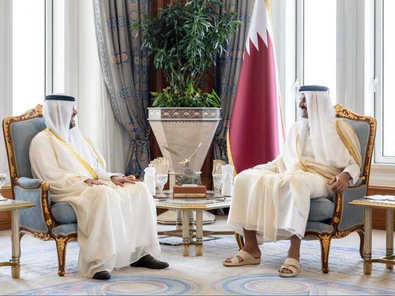 امير قطر يتسلم اوراق اعتماد السفير الجديد لدوله الكويت في الدوحه 