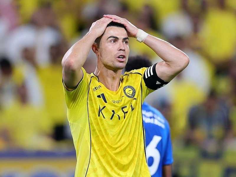الهلال يؤجل حسم لقب الدوري بتعادل مع النصر في الدقيقه الاخيره