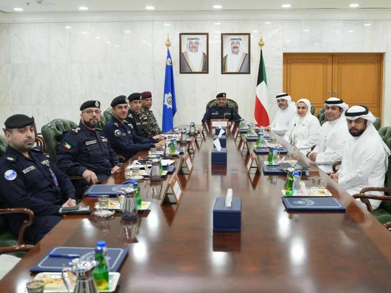 وكيلا الداخليه و الشؤون ناقشا التعامل مع الاطفال المودعين مع ذويهم في السجن المركزي والابعاد  