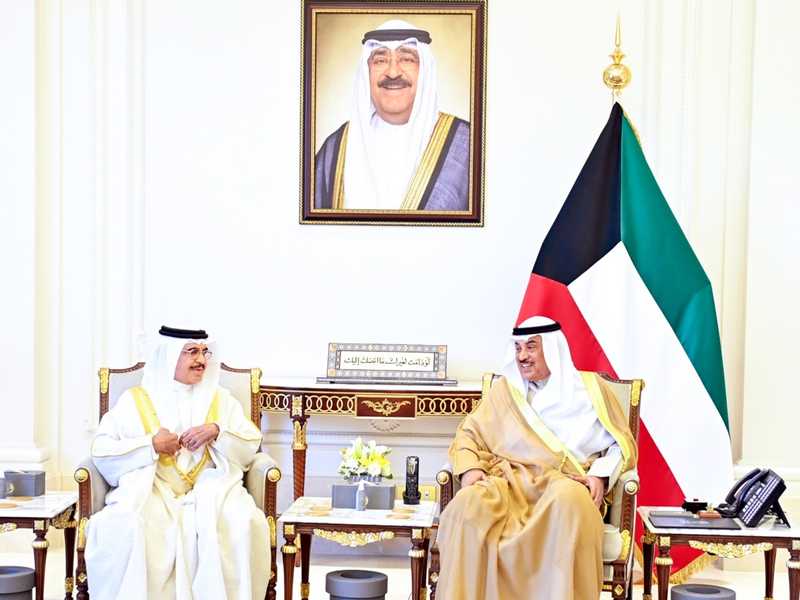 ولي العهد استقبل وزير الداخليه البحريني