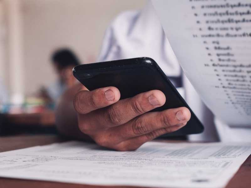 التربيه: رصد حسابات تروج لبيع اجابات الامتحانات مقابل مبالغ ماليه