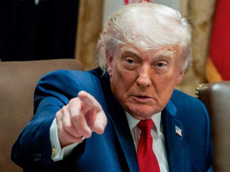 ترامب: علي اسرائيل وايران وقف اطلاق النار.. فورا