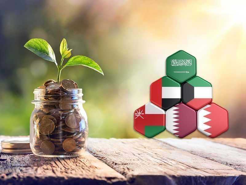 «فيتش»: الانفاق الحكومي يواصل دعم الشركات الخليجيه