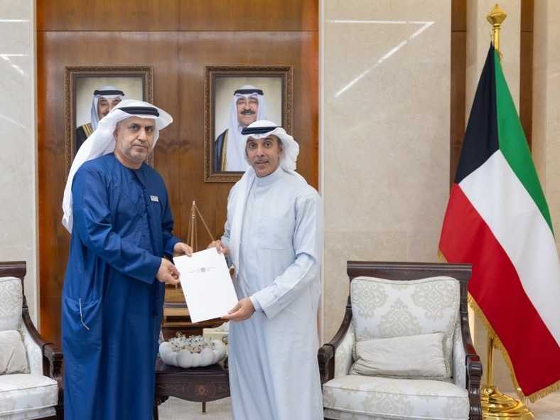 وزير الخارجيه يتلقي رساله خطيه من نظيره الاماراتي 