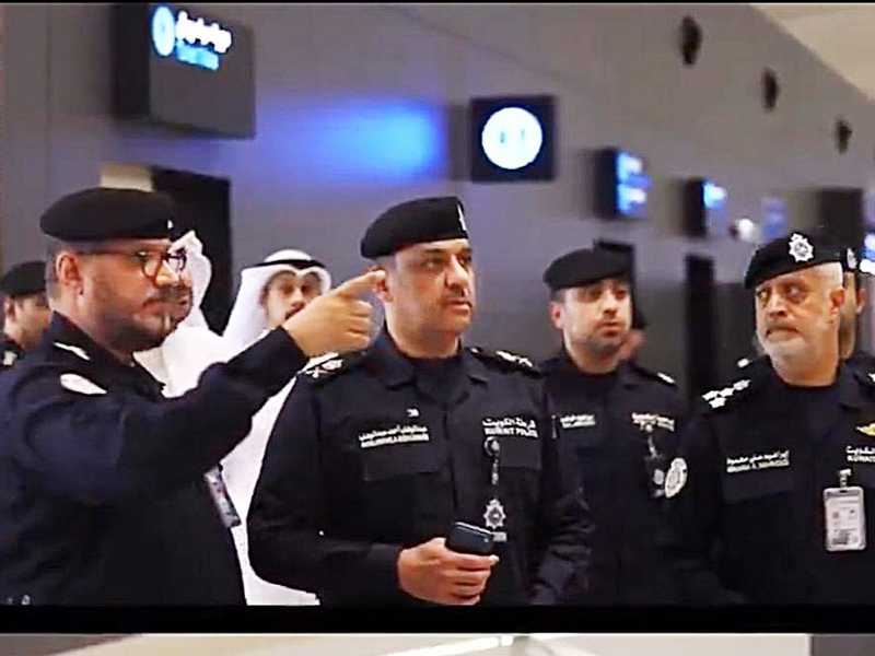 وكيل «الداخليه» متفقدا مبني T4 بالمطار: التزام الدقه واليقظه في العمل