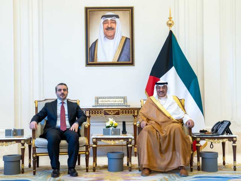 سمو ولي العهد يستقبل وزير الخارجيه السوري