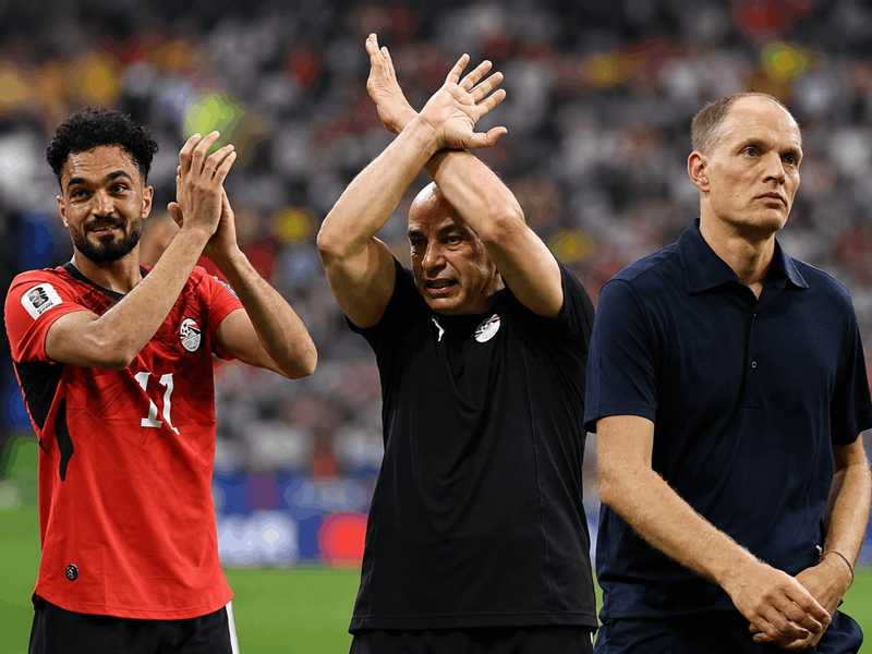 «الفيفا» يعتزم فرض عقوبات علي منتقدي حكام كاس العالم